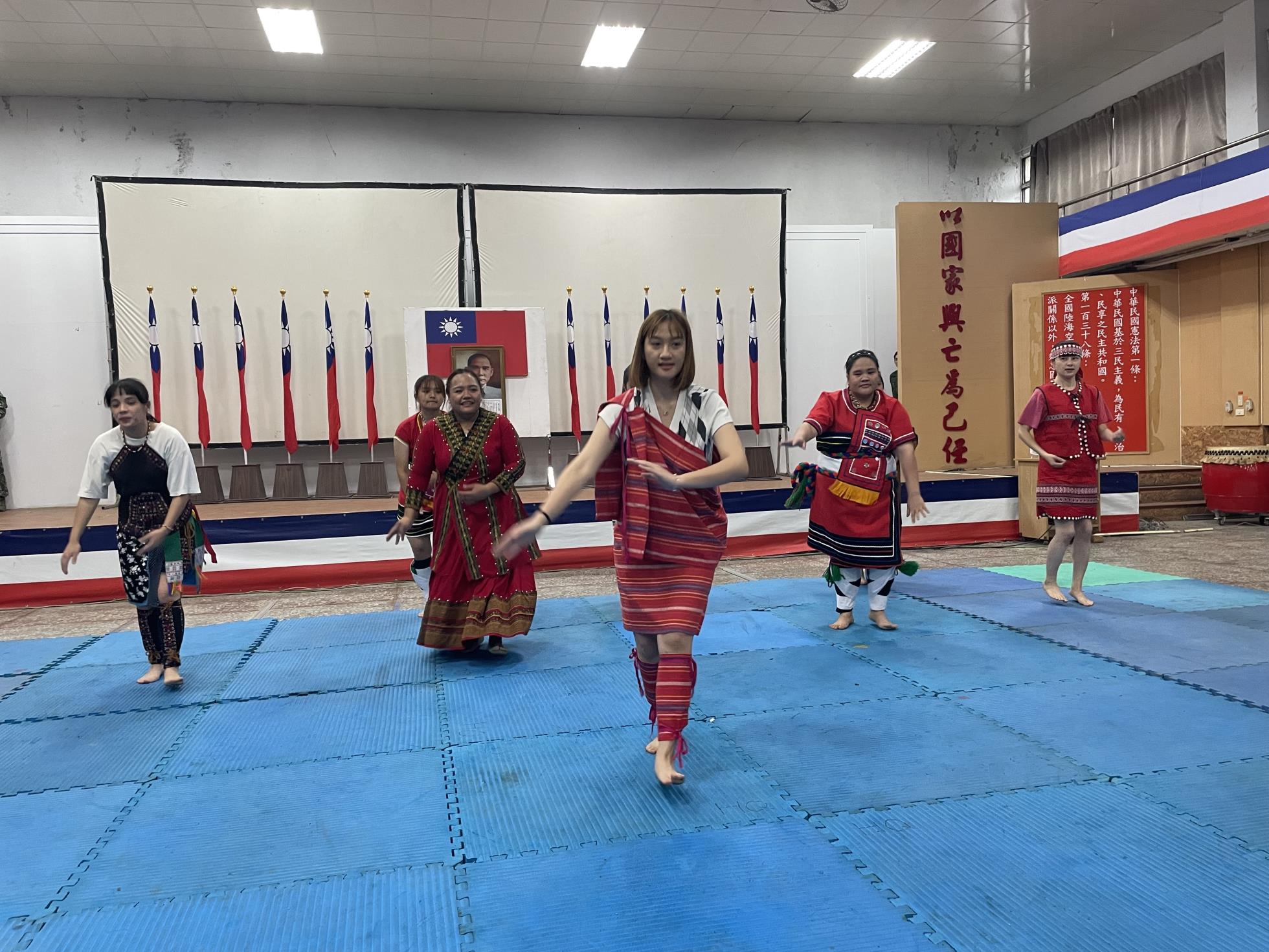 002.本校「原民社」同學舞蹈表演展現歷史傳統與民族文化