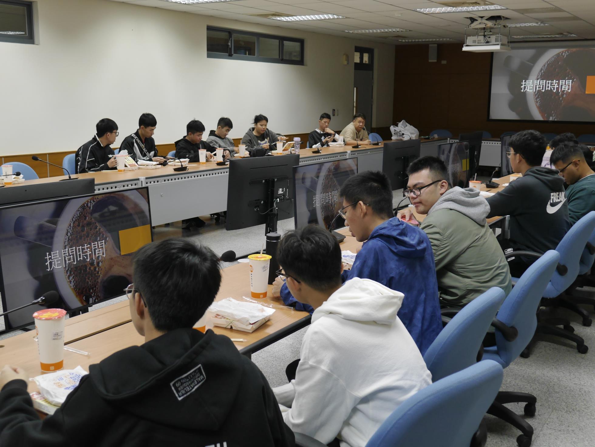 006.參與人數逐年成長，展現ROTC招募成果