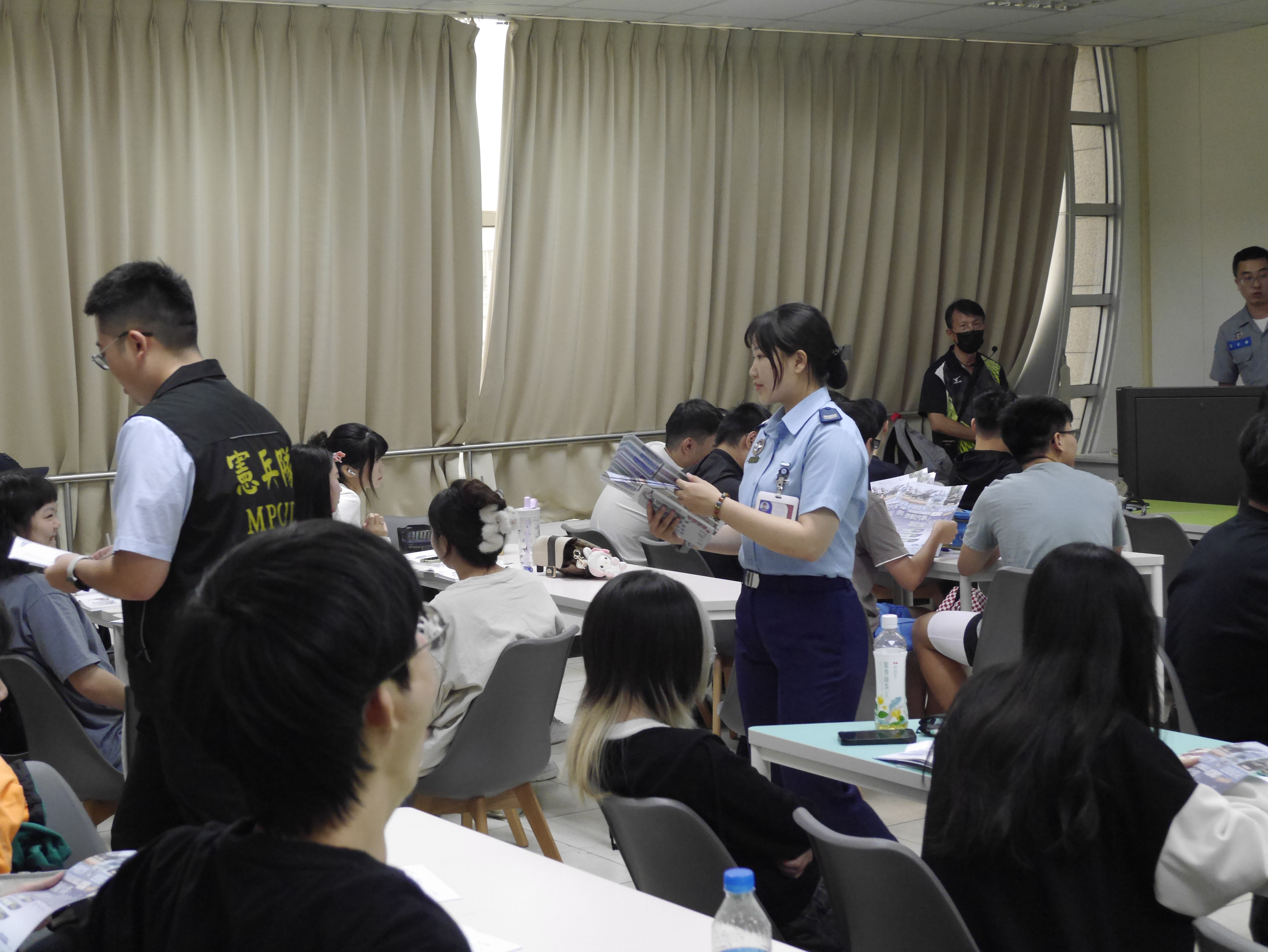 009.明新科技大學23日各系ROTC招生宣導情形