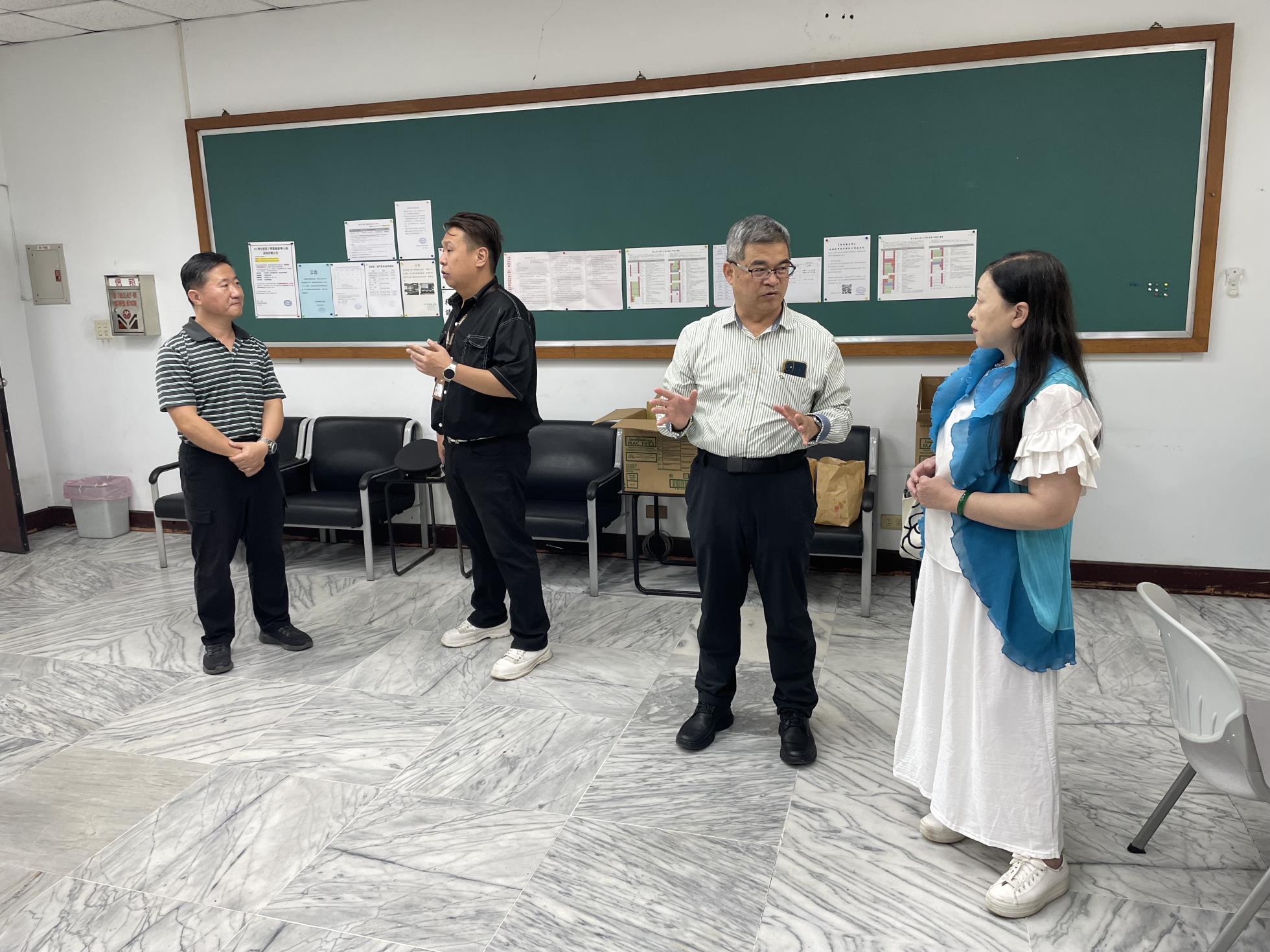 01.國軍人才培育中心與臺北大學教育中心團隊就ROTC同學訓練及人員管理經驗分享