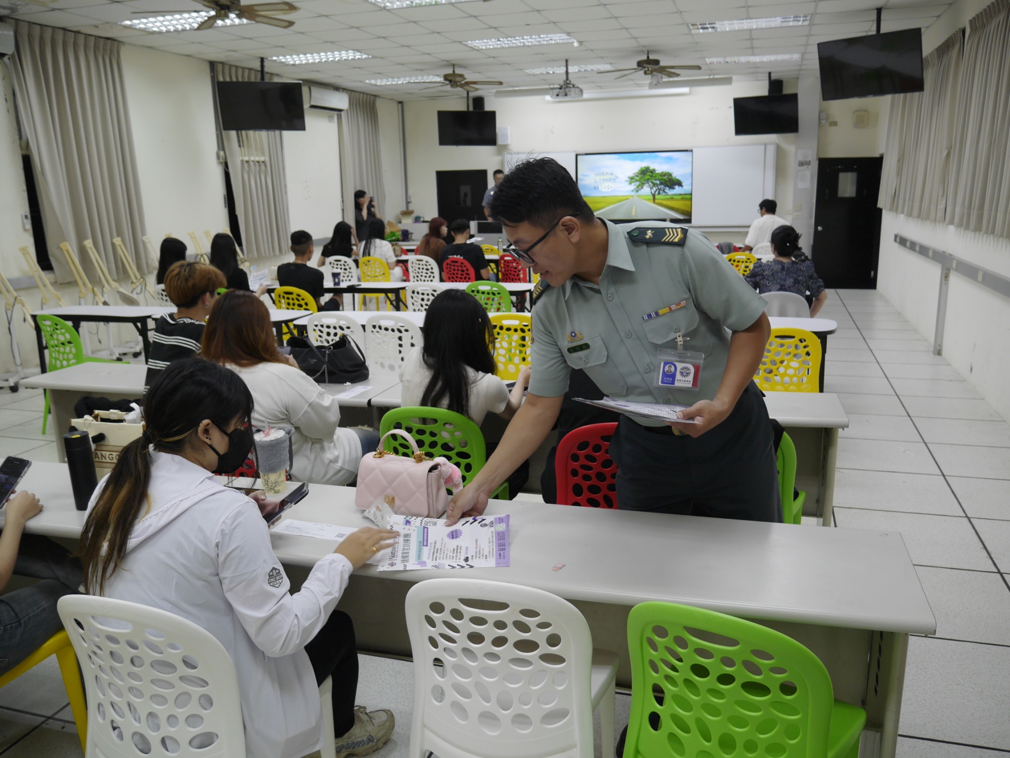 114-ROTC招-0925-011