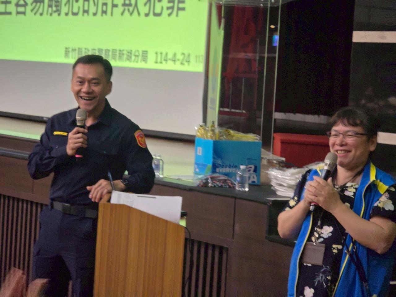 LINE_ALBUM_114-04-24_外籍學生防制詐騙及人口販賣宣導暨生活安全與治安座談會2