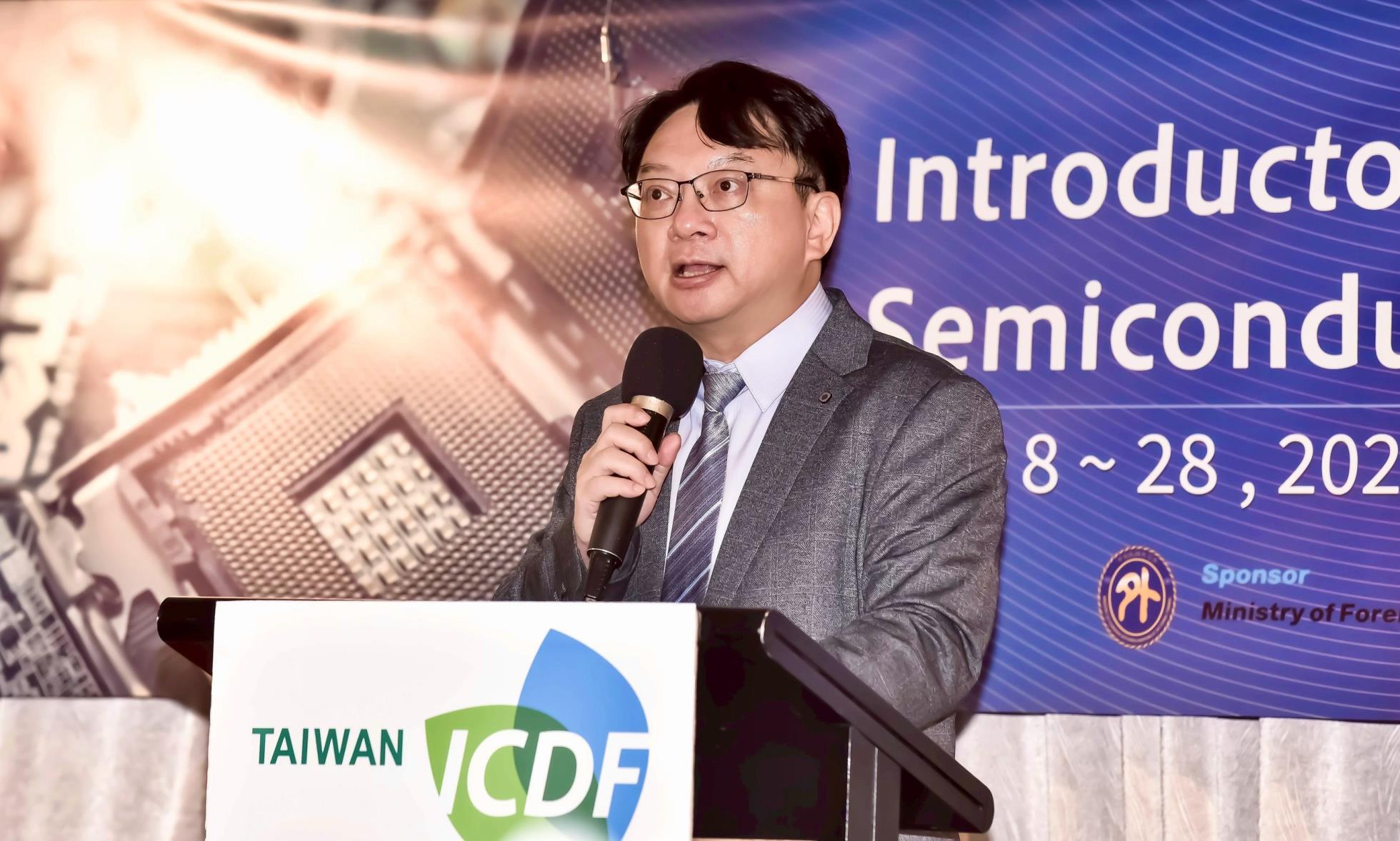 國合會「半導體技職訓練」攜手明新科大與陽明交大 助友邦培育人才展現榮邦計畫3