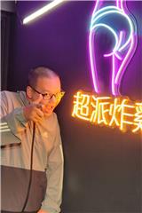 巫廷珞